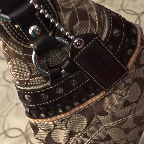 Coach purse - Picture 3 of 3